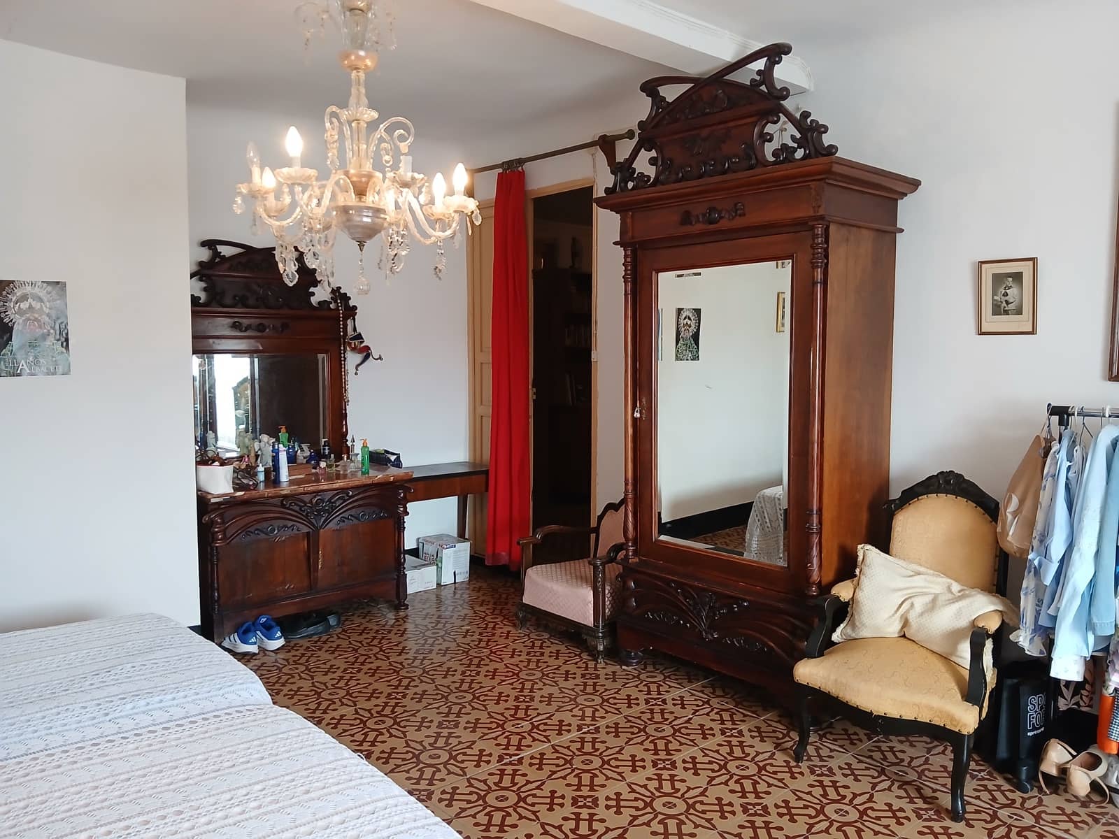 8 bedroom Finca/Country House for sale in Alpera with garage - € 395,000 (Ref: 10044388)