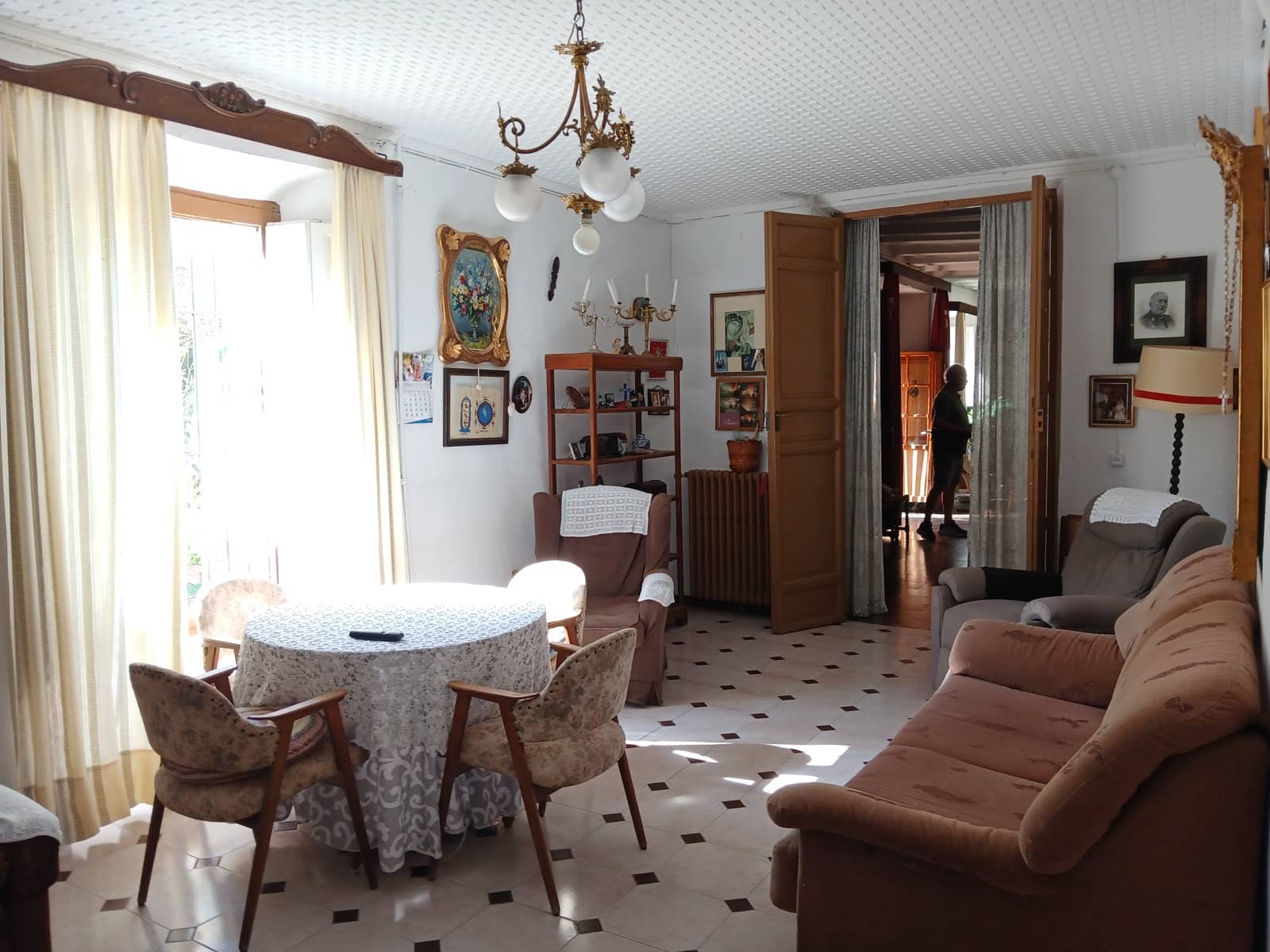 8 bedroom Finca/Country House for sale in Alpera with garage - € 395,000 (Ref: 10044388)