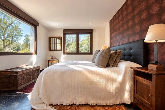 4 slaapkamer Finca/Landhuis te koop in Pedraza met zwembad garage - € 725.000 (Ref: 10099453)