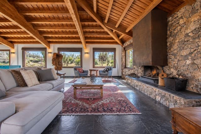 4 slaapkamer Finca/Landhuis te koop in Pedraza met zwembad garage - € 725.000 (Ref: 10099453)