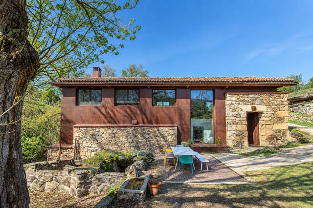 4 slaapkamer Finca/Landhuis te koop in Pedraza met zwembad garage - € 725.000 (Ref: 10099453)