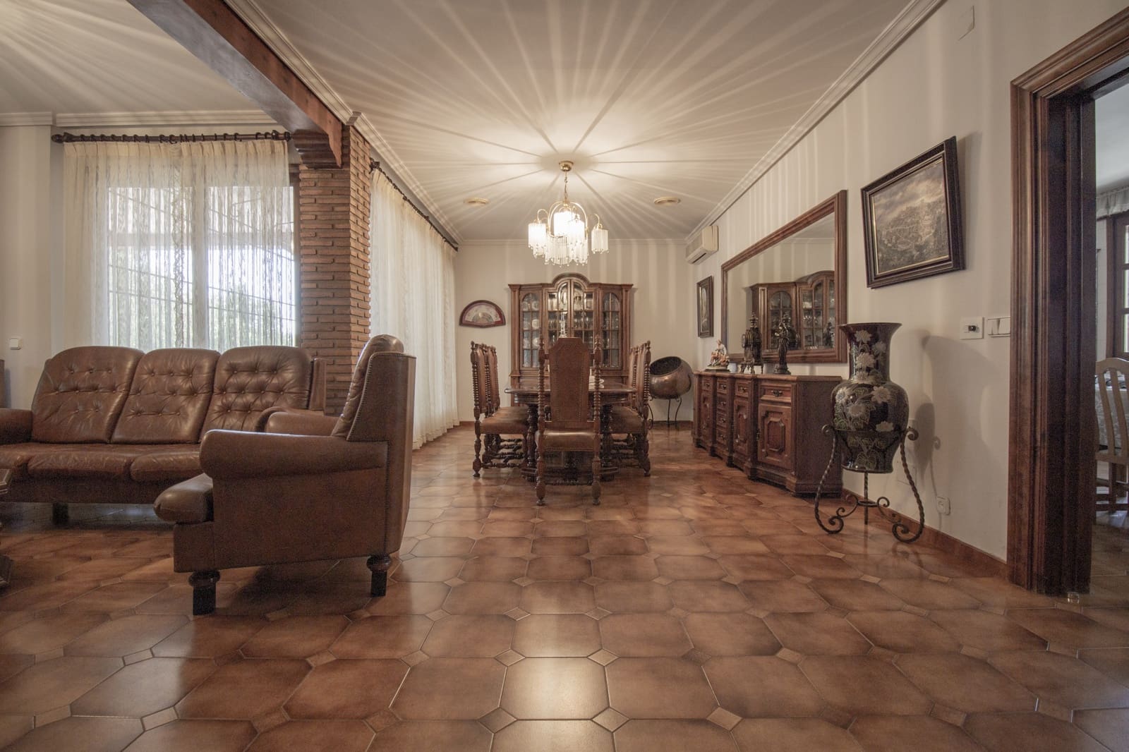 7 sovrum Villa till salu i Carmena med pool garage - 595 000 € (Ref: 10099454)