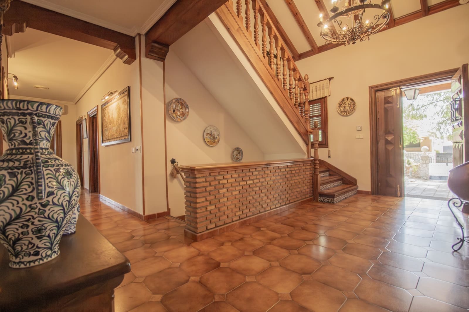 7 sovrum Villa till salu i Carmena med pool garage - 595 000 € (Ref: 10099454)
