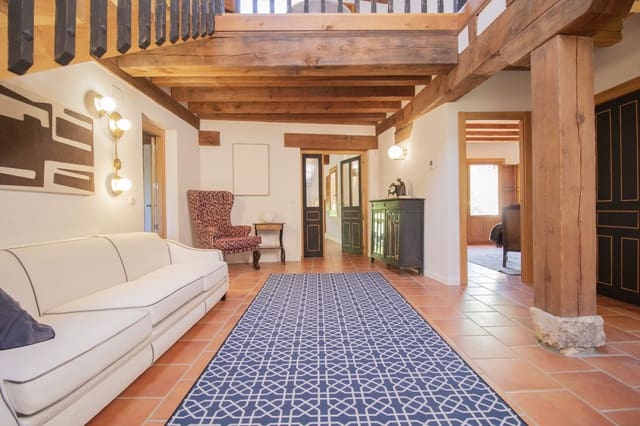 8 soverom Finca/Herregård til salgs i Matabuena med garasje - € 900 000 (Ref: 10111920)