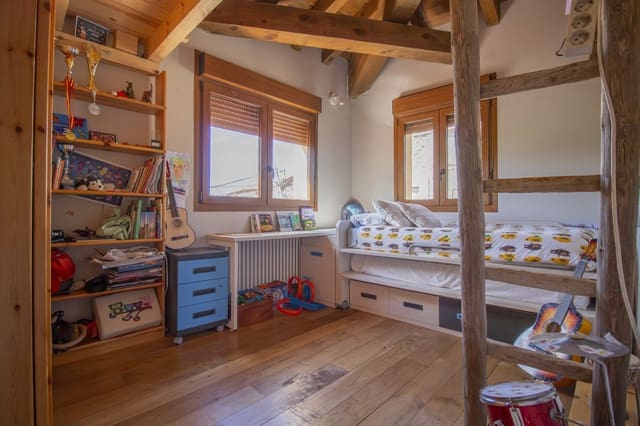 4 camera da letto Finca/Casa di Campagna in vendita in Adrada de Pirón - 258.000 € (Rif: 10172165)