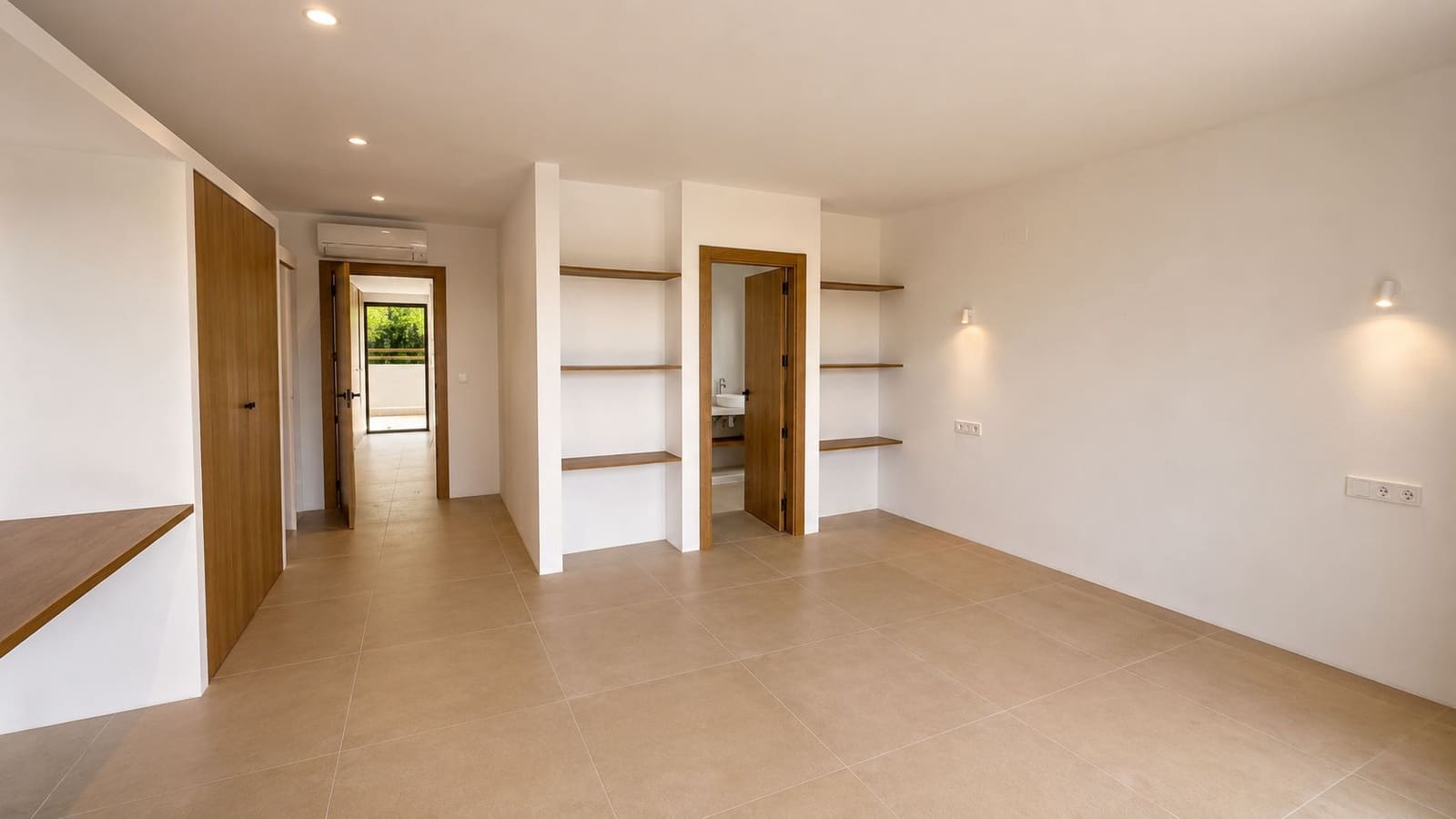 4 sypialnia Willa na sprzedaż w Denia z basenem garażem - 1 850 000 € (Ref: 10048139)