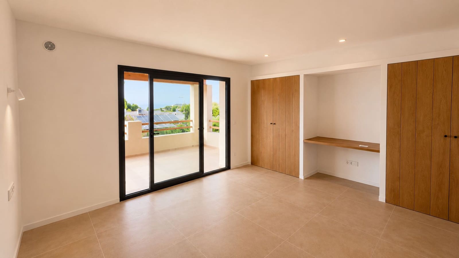 4 sypialnia Willa na sprzedaż w Denia z basenem garażem - 1 850 000 € (Ref: 10048139)