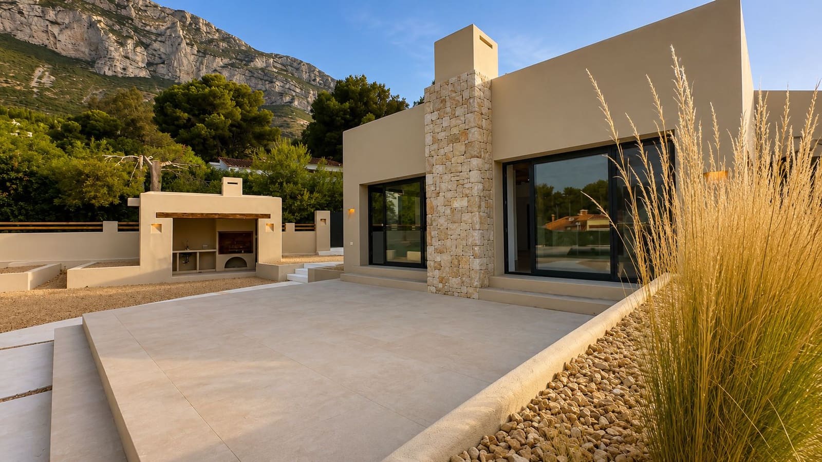 4 sypialnia Willa na sprzedaż w Denia z basenem garażem - 1 850 000 € (Ref: 10048139)