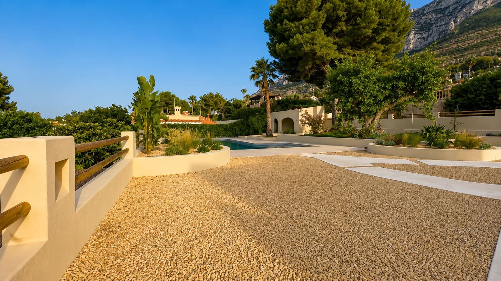 4 sypialnia Willa na sprzedaż w Denia z basenem garażem - 1 850 000 € (Ref: 10048139)