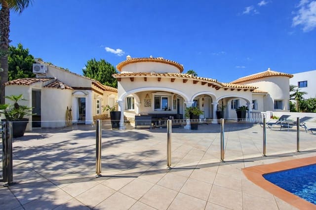 5 sypialnia Willa na sprzedaż w Pedreguer - 890 000 € (Ref: 10048140)