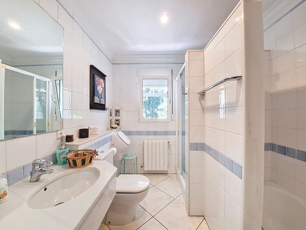 5 sypialnia Willa na sprzedaż w Pedreguer - 890 000 € (Ref: 10048140)