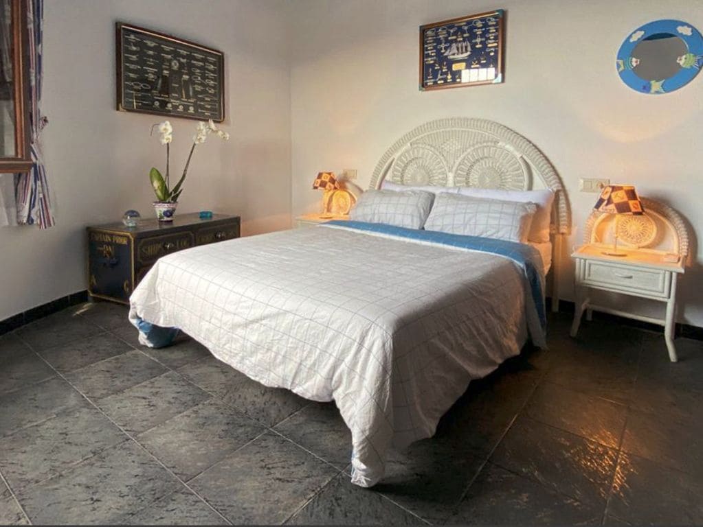 4 bedroom Villa for sale in Denia - € 750,000 (Ref: 10048141)
