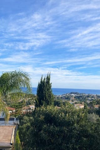 4 bedroom Villa for sale in El Montgó, Dénia - € 750,000 (Ref: 10048142)