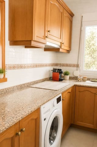 3 bedroom Villa for sale in El Montgó, Dénia - € 660,000 (Ref: 10048143)