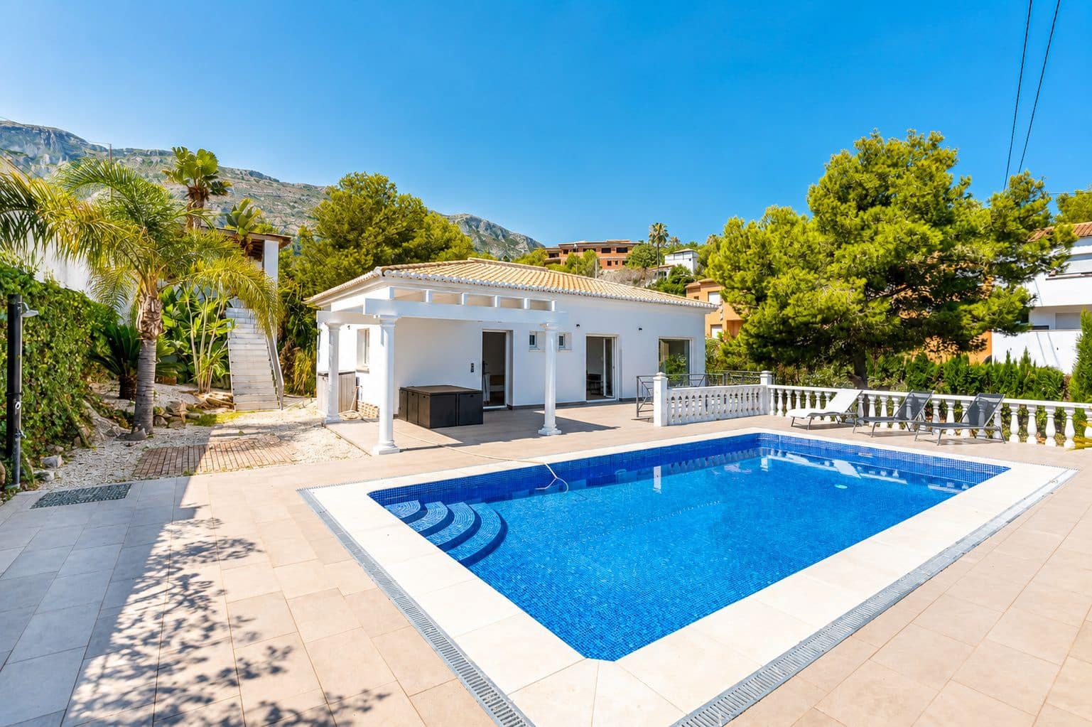Villa/Maison à vendre à Denia avec piscine - 589 000 € (Ref: 10048144)