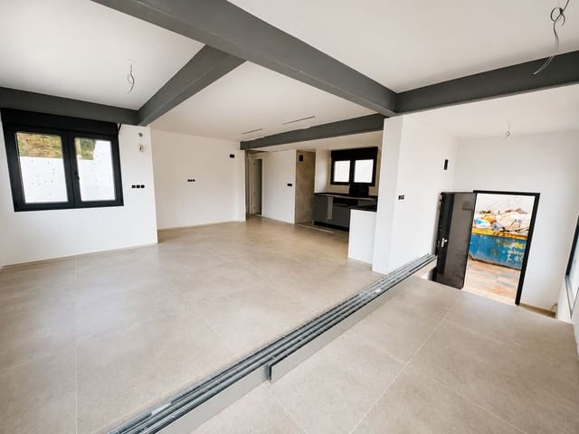 3 sypialnia Willa na sprzedaż w El Montgó, Dénia z basenem - 599 000 € (Ref: 10048145)