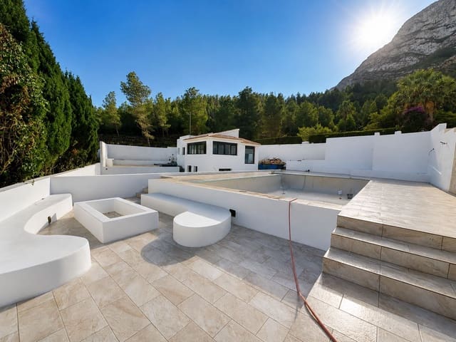 3 sypialnia Willa na sprzedaż w El Montgó, Dénia z basenem - 599 000 € (Ref: 10048145)