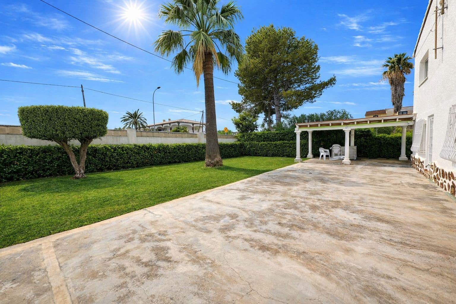 4 sypialnia Willa na sprzedaż w Denia z garażem - 339 000 € (Ref: 10048146)