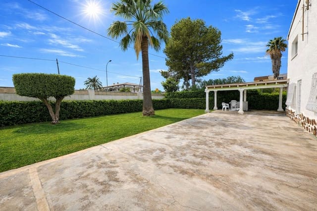 4 sypialnia Willa na sprzedaż w Dénia z garażem - 339 000 € (Ref: 10048146)