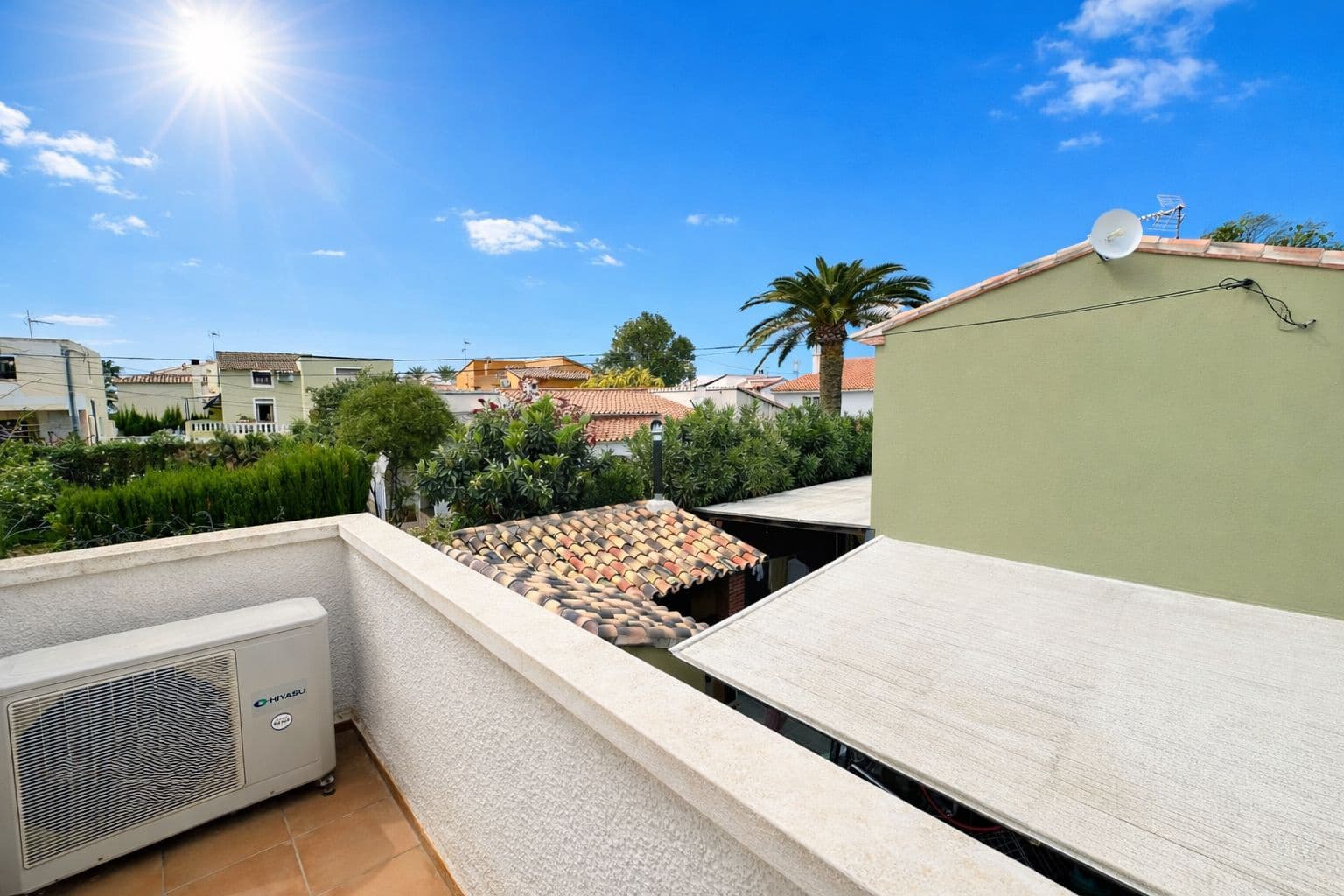 4 sypialnia Willa na sprzedaż w Denia z garażem - 339 000 € (Ref: 10048146)