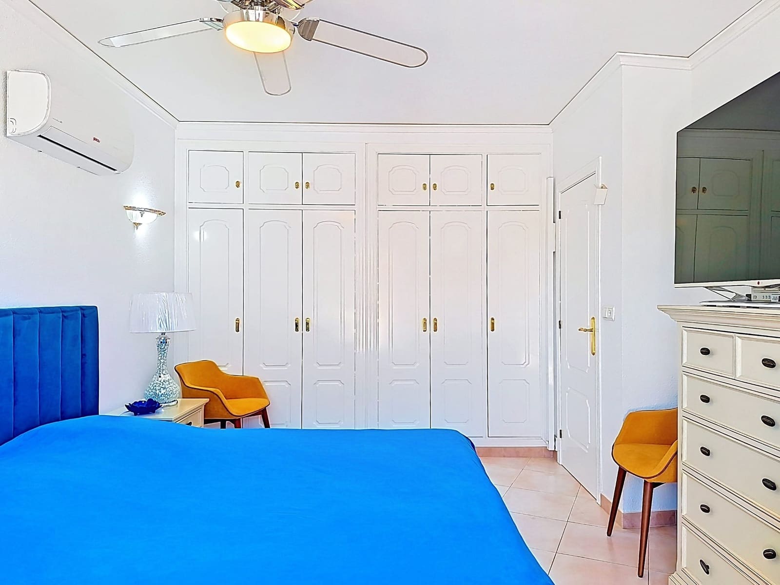 3 sypialnia Willa na sprzedaż w Denia z basenem garażem - 790 000 € (Ref: 10048147)