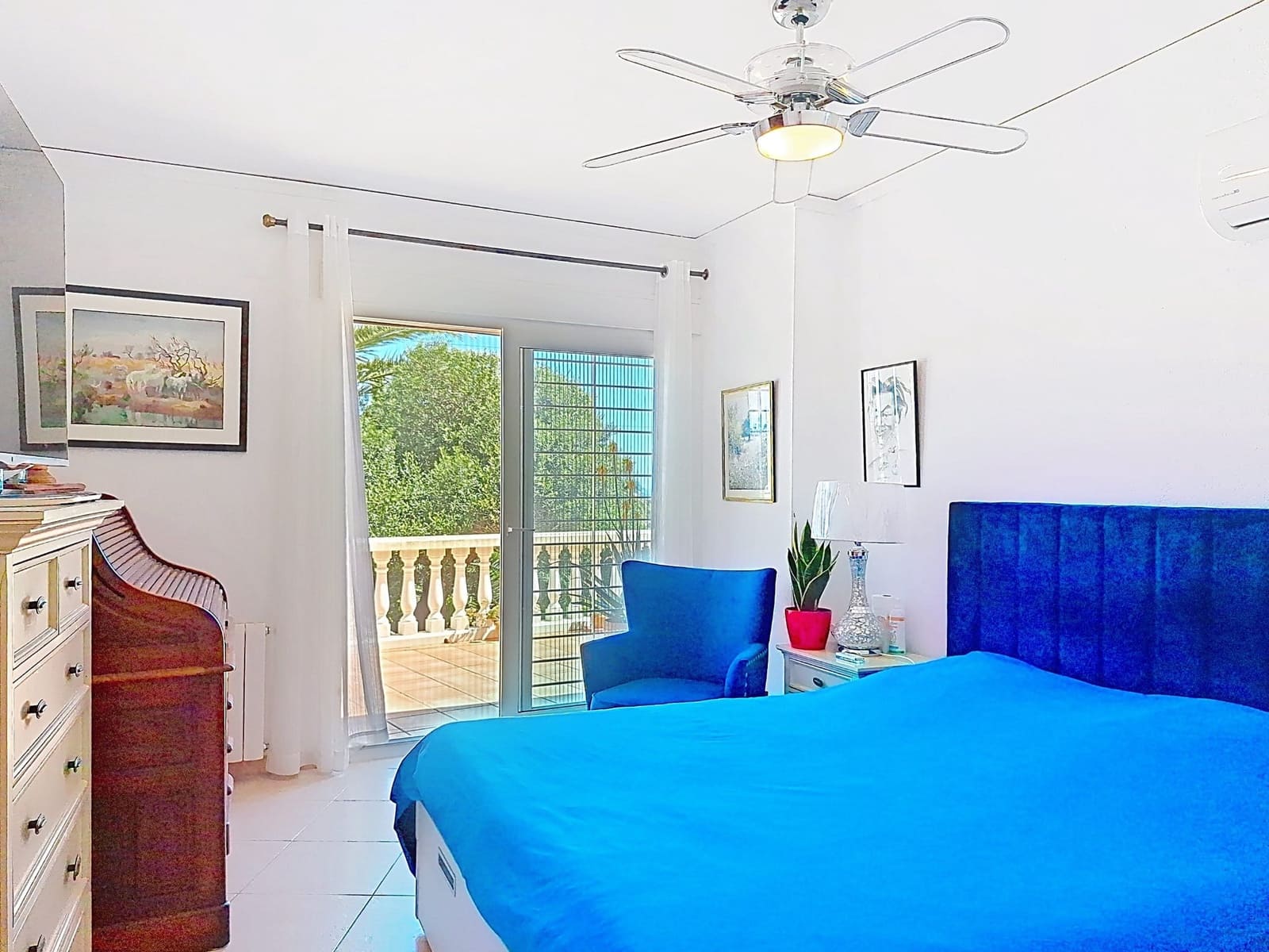 3 sypialnia Willa na sprzedaż w Denia z basenem garażem - 790 000 € (Ref: 10048147)