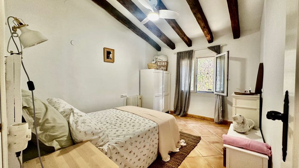 4 sypialnia Willa na sprzedaż w Denia z basenem garażem - 850 000 € (Ref: 10048149)