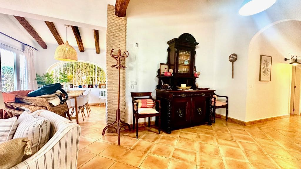 4 sypialnia Willa na sprzedaż w Denia z basenem garażem - 850 000 € (Ref: 10048149)