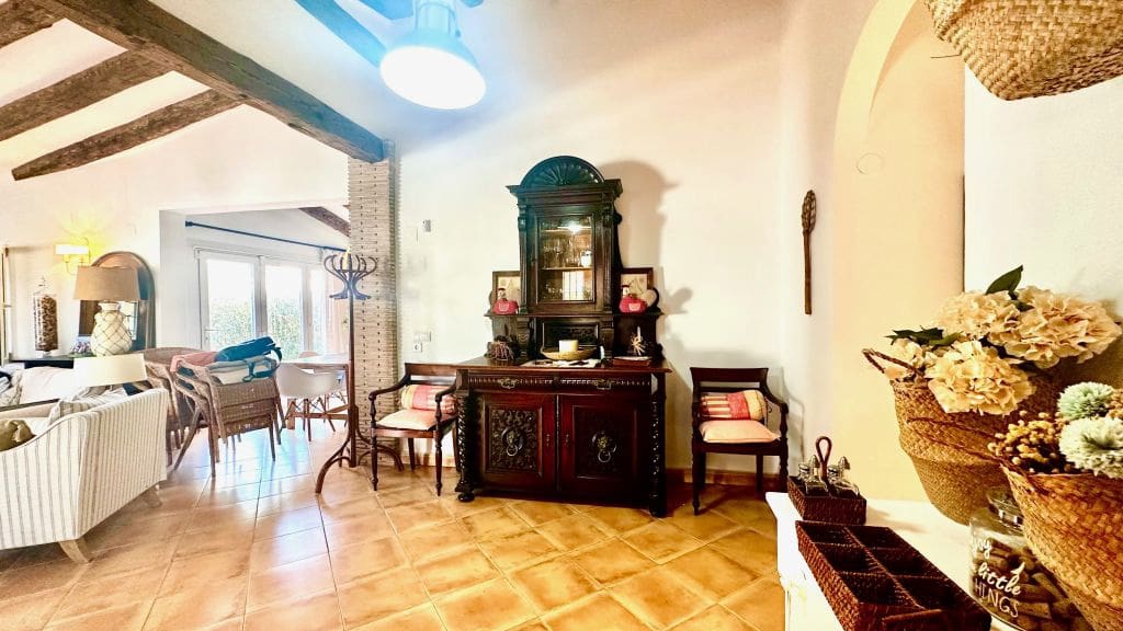 4 sypialnia Willa na sprzedaż w Denia z basenem garażem - 850 000 € (Ref: 10048149)