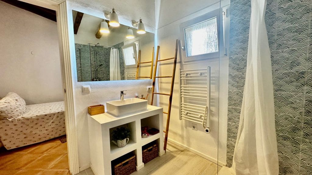 4 sypialnia Willa na sprzedaż w Denia z basenem garażem - 850 000 € (Ref: 10048149)