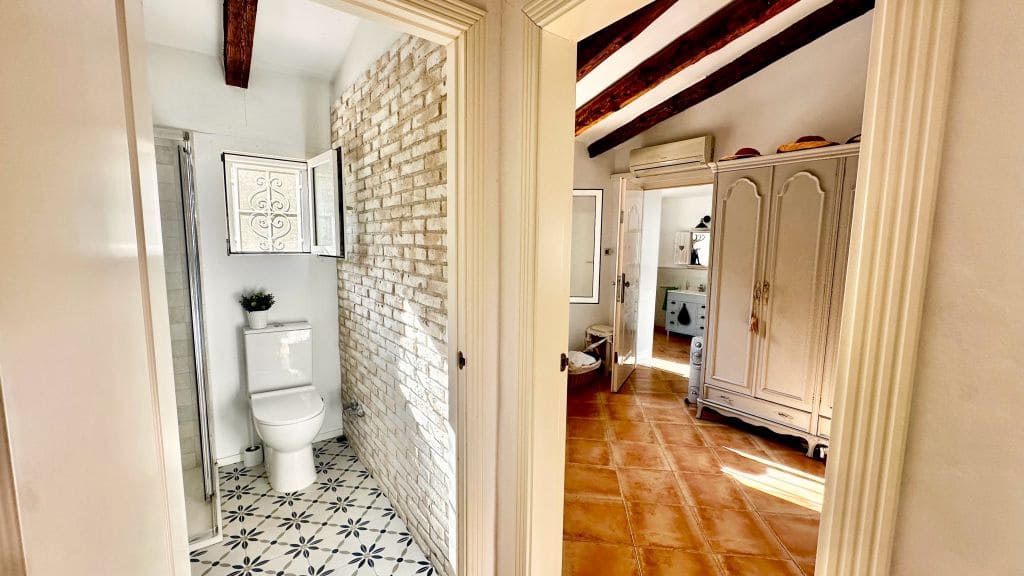 4 sypialnia Willa na sprzedaż w Denia z basenem garażem - 850 000 € (Ref: 10048149)