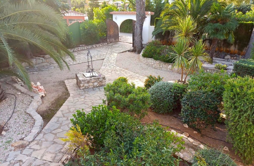 6 sypialnia Willa na sprzedaż w Denia z basenem garażem - 550 000 € (Ref: 10048151)
