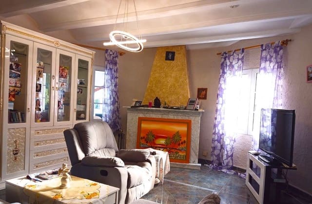 6 sypialnia Willa na sprzedaż w Dénia z basenem garażem - 550 000 € (Ref: 10048151)
