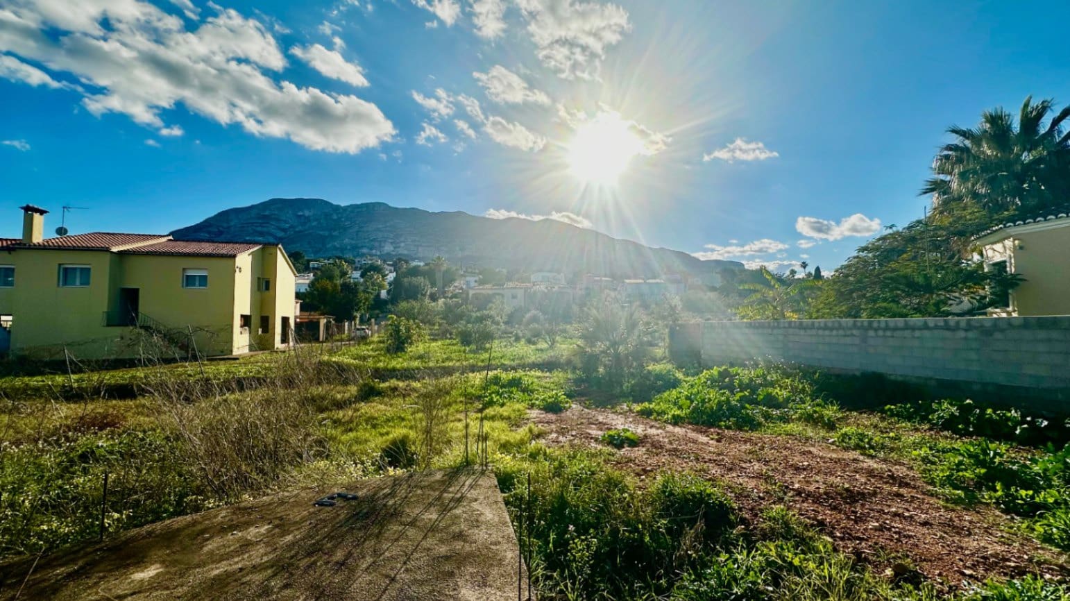 Building Plot for sale in Denia - € 249,000 (Ref: 10048152)
