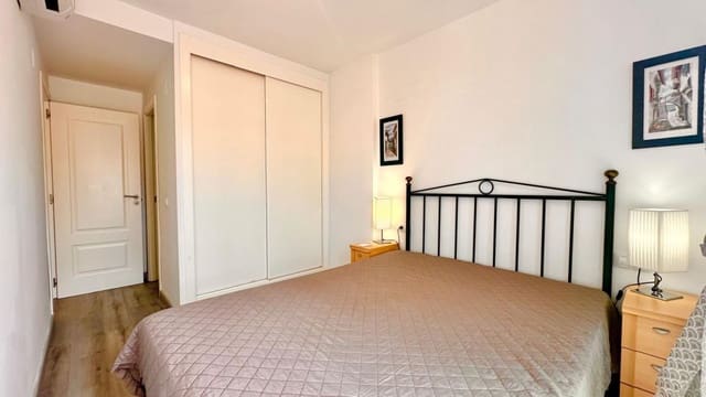 2 bedroom Apartment for sale in Dénia - € 360,000 (Ref: 10048153)