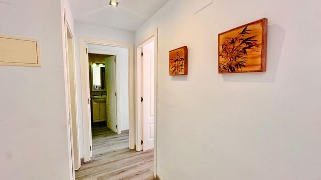 2 bedroom Apartment for sale in Dénia - € 360,000 (Ref: 10048153)