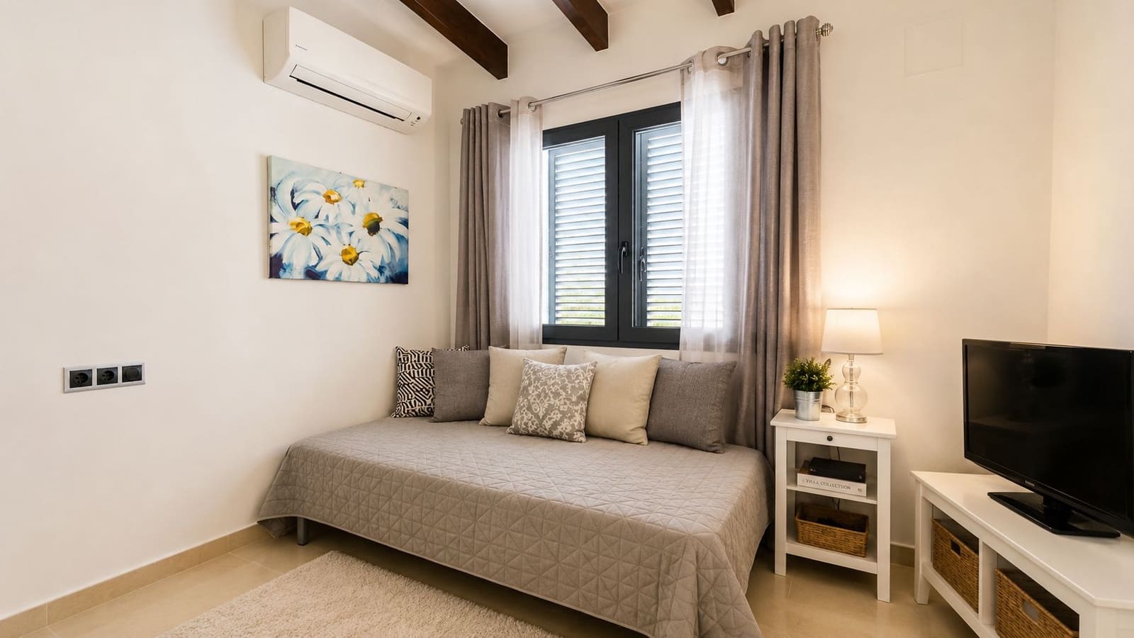 4 sypialnia Willa na sprzedaż w Denia z garażem - 970 000 € (Ref: 10048155)