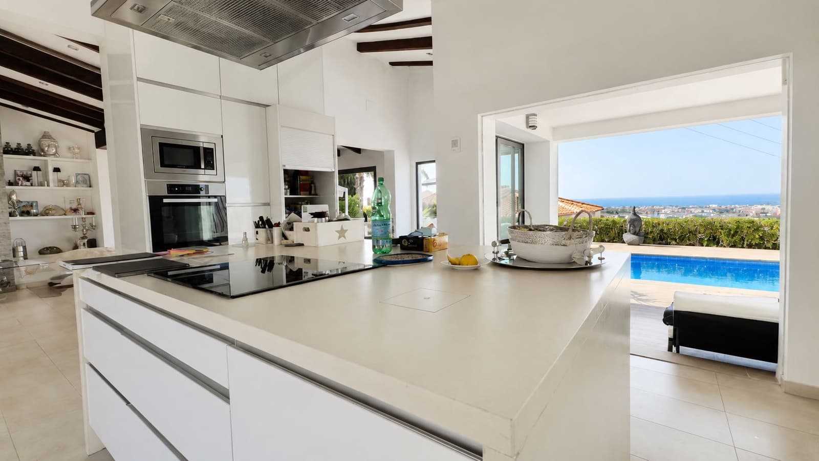 4 sypialnia Willa na sprzedaż w Denia z garażem - 970 000 € (Ref: 10048155)