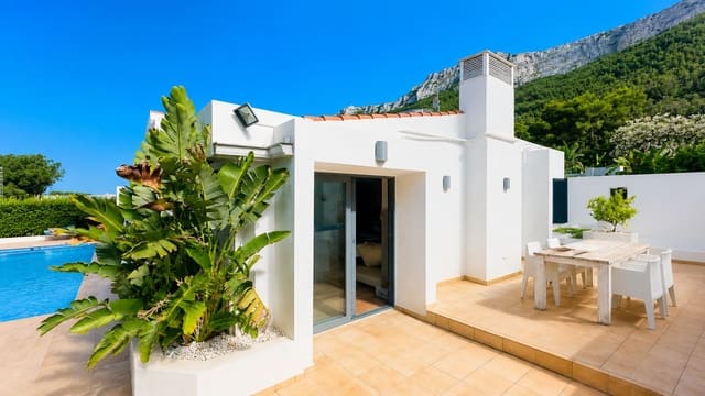 4 sypialnia Willa na sprzedaż w El Montgó, Dénia z garażem - 970 000 € (Ref: 10048155)