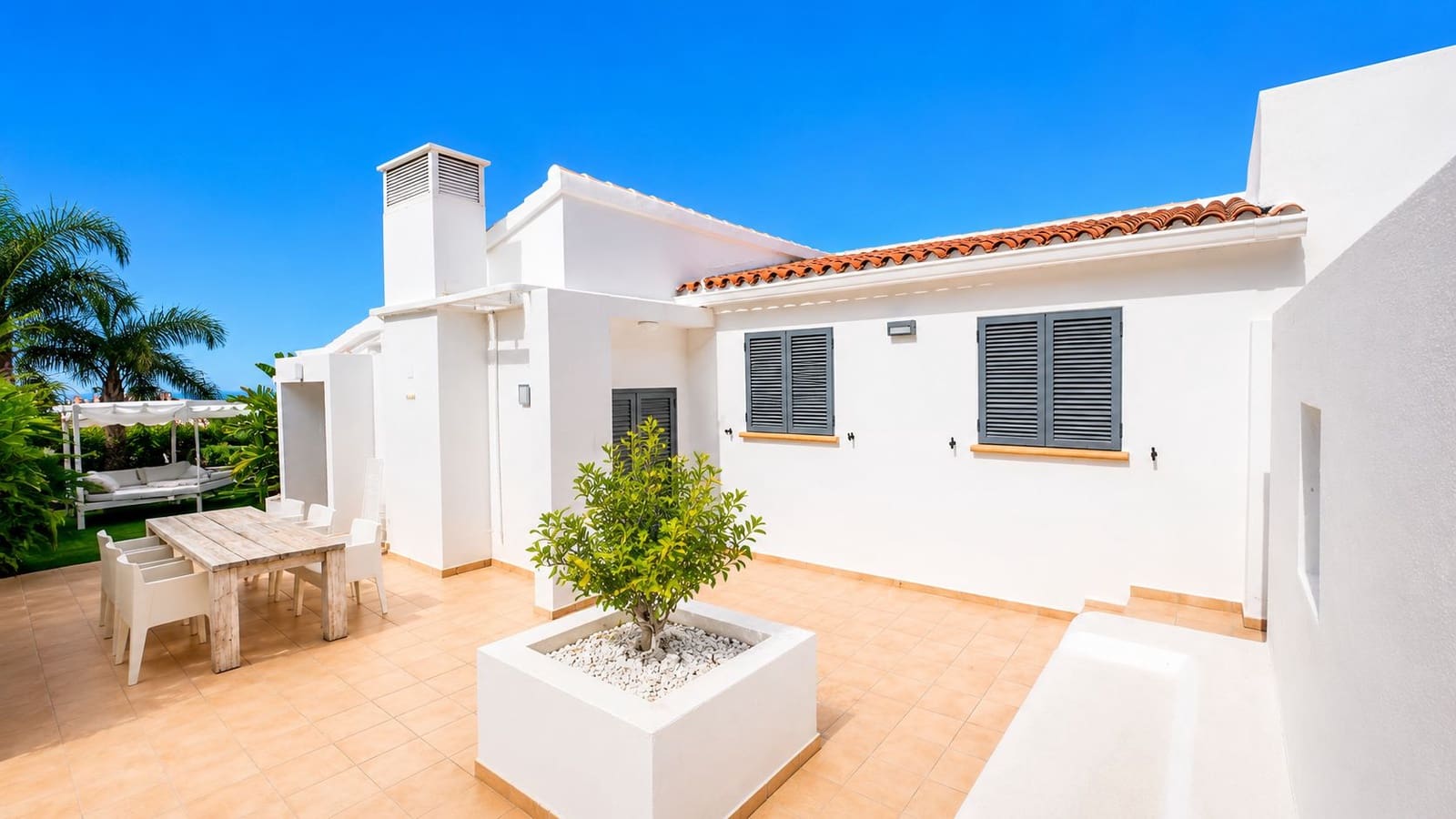4 sypialnia Willa na sprzedaż w Denia z garażem - 970 000 € (Ref: 10048155)