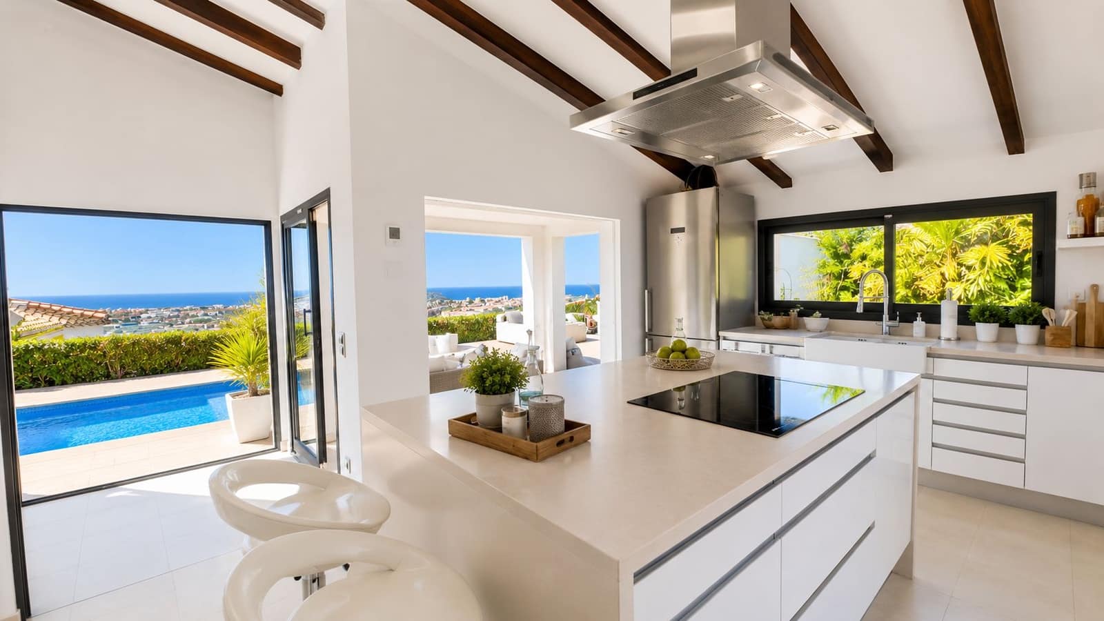 4 sypialnia Willa na sprzedaż w Denia z garażem - 970 000 € (Ref: 10048155)