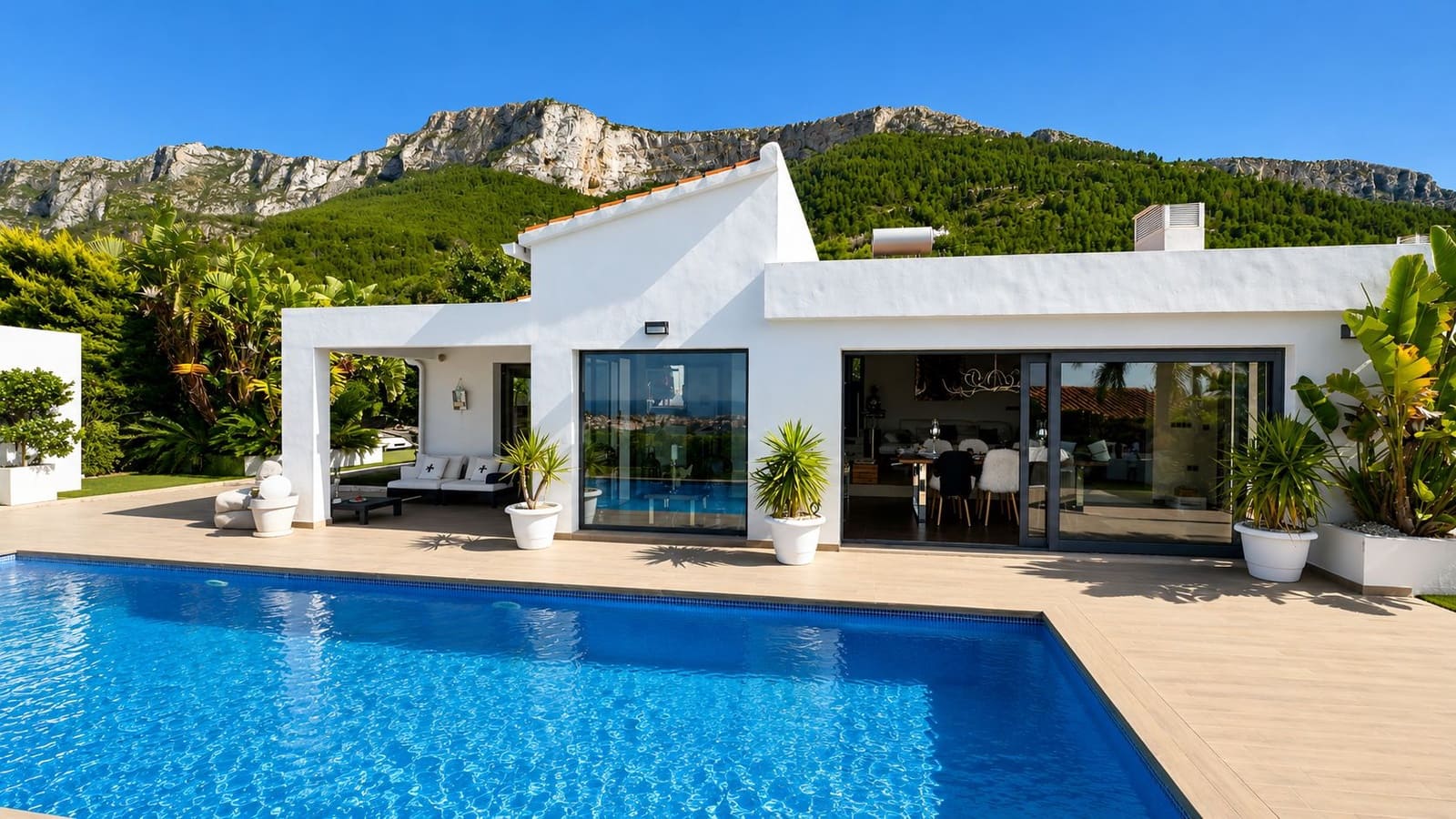 4 sypialnia Willa na sprzedaż w Denia z garażem - 970 000 € (Ref: 10048155)