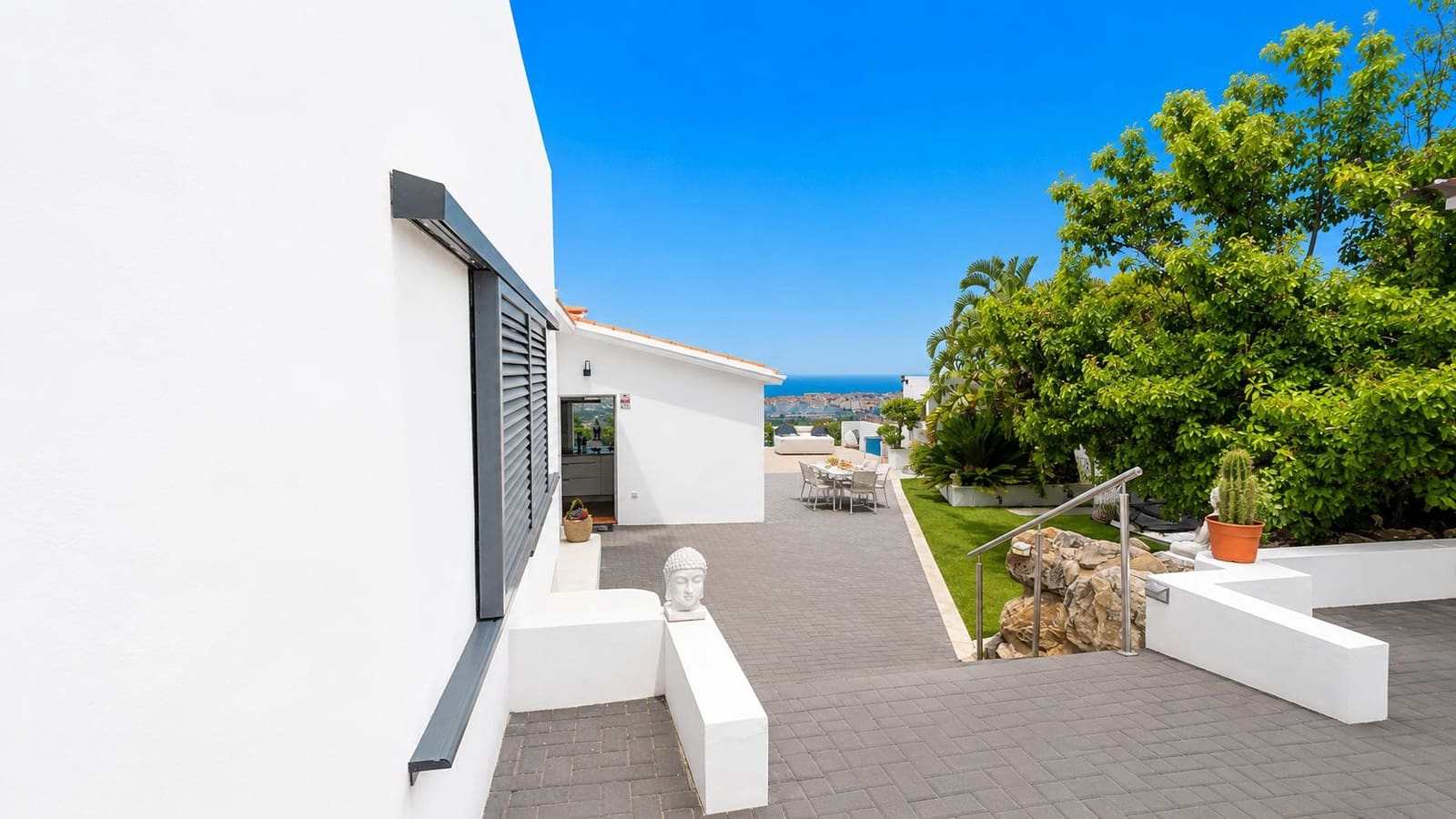 4 sypialnia Willa na sprzedaż w Denia z garażem - 970 000 € (Ref: 10048155)