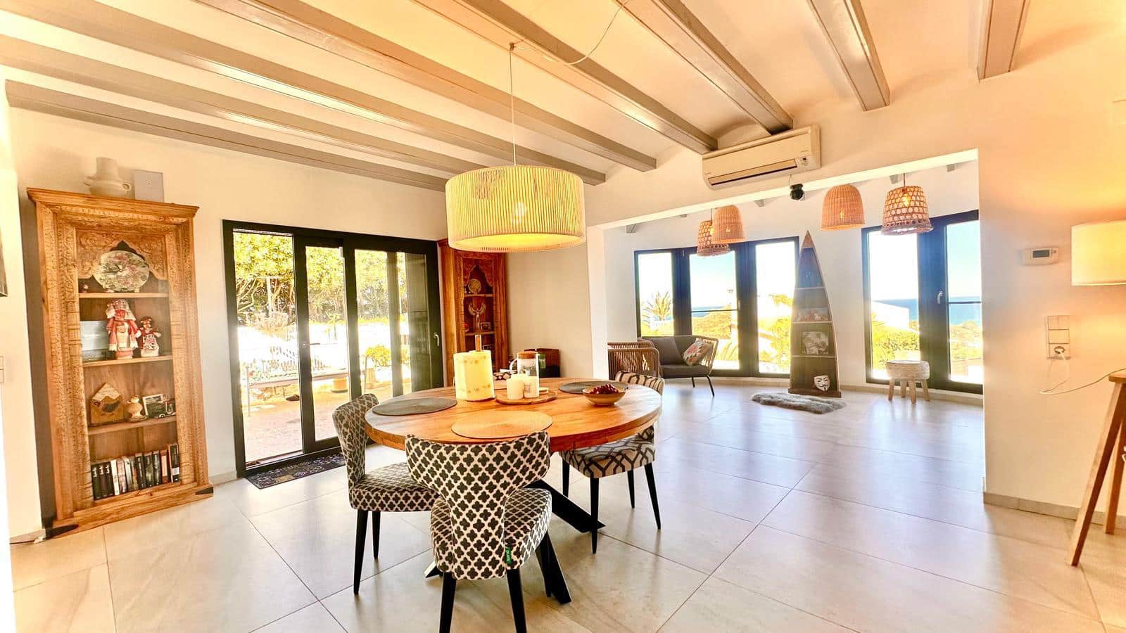 4 soveværelse Villa til salg i Denia - € 790.000 (Ref: 10048156)
