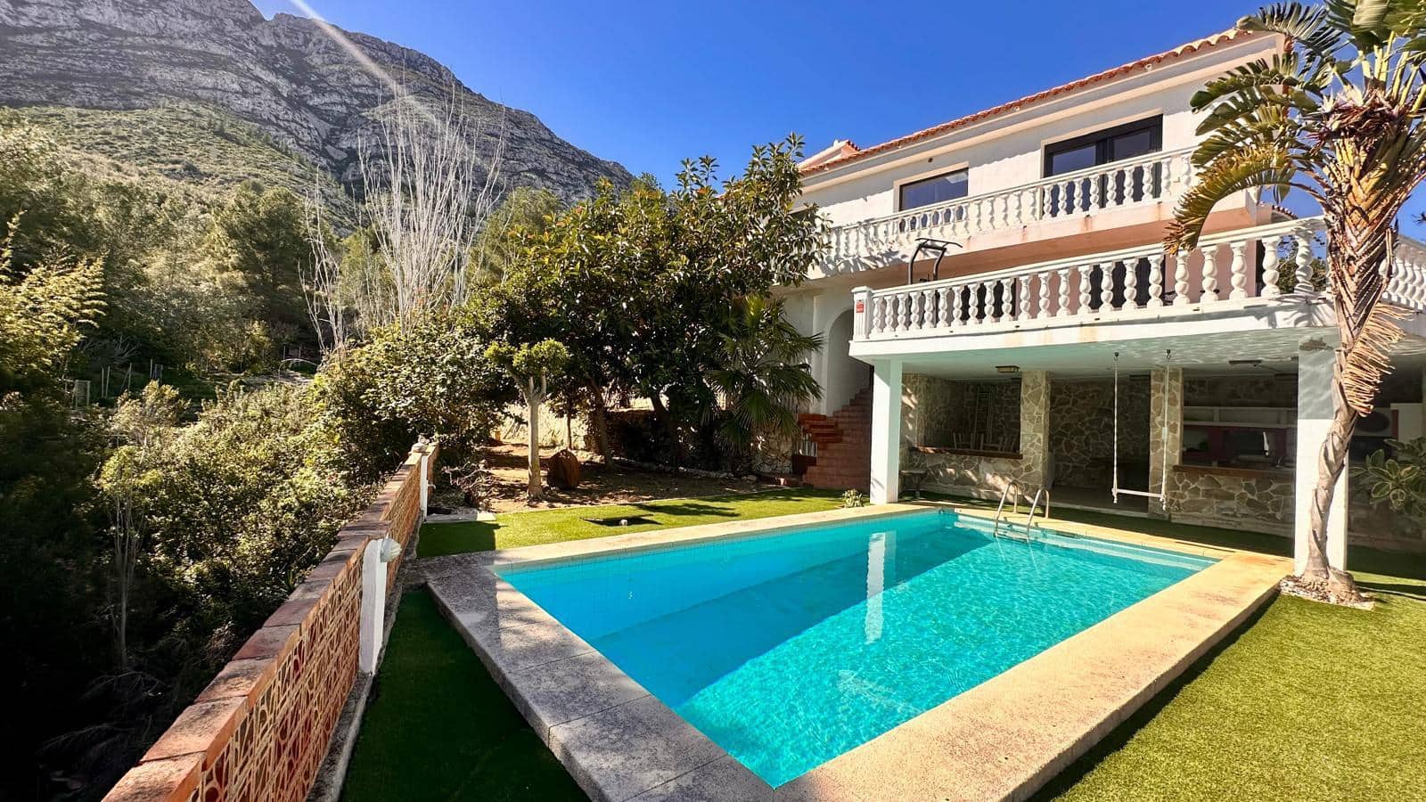 4 soveværelse Villa til salg i Denia - € 790.000 (Ref: 10048156)