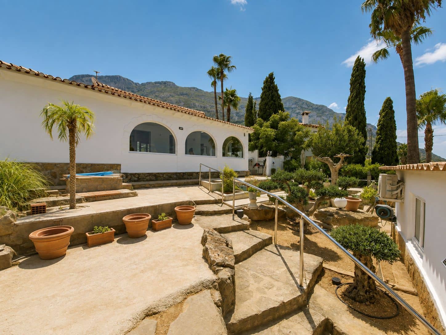 2 sypialnia Willa na sprzedaż w Denia z basenem garażem - 679 000 € (Ref: 10048157)