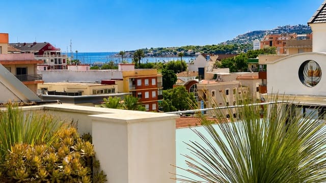 4 chambre Penthouse à vendre à Dénia avec garage - 690 000 € (Ref: 10048158)