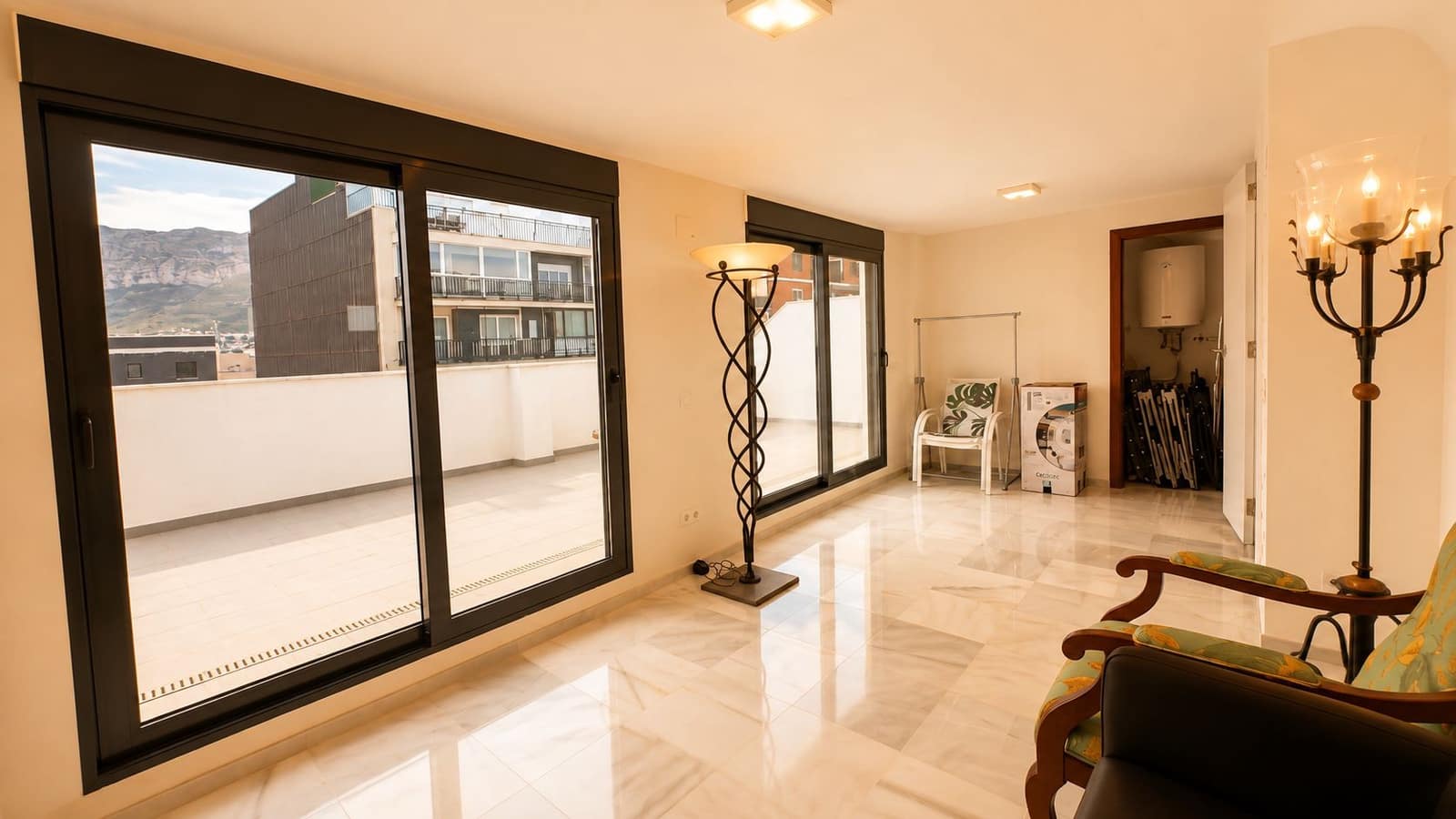 4 sypialnia Penthouse na sprzedaż w Denia z garażem - 690 000 € (Ref: 10048158)