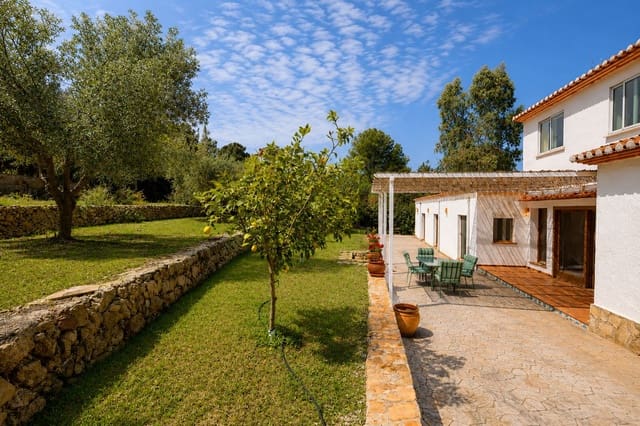 Finca/Casa Rural de 4 habitaciones en La Sella en venta - 770.000 € (Ref: 10048159)