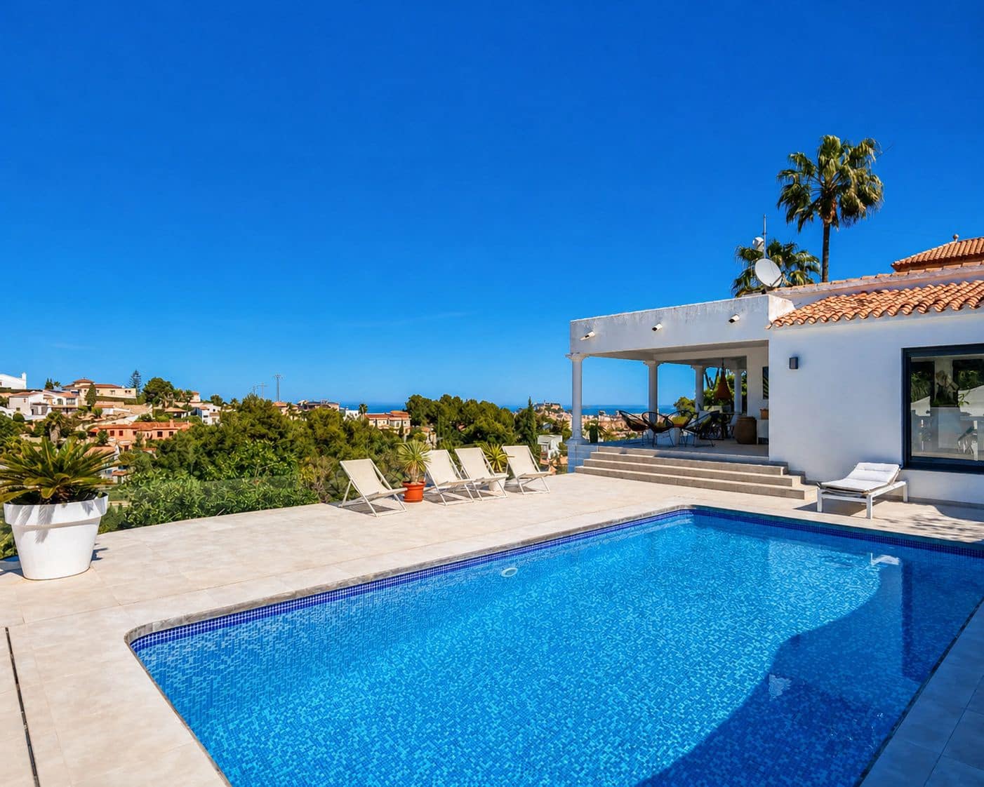 3 bedroom Villa for sale in Denia - € 695,000 (Ref: 10048161)